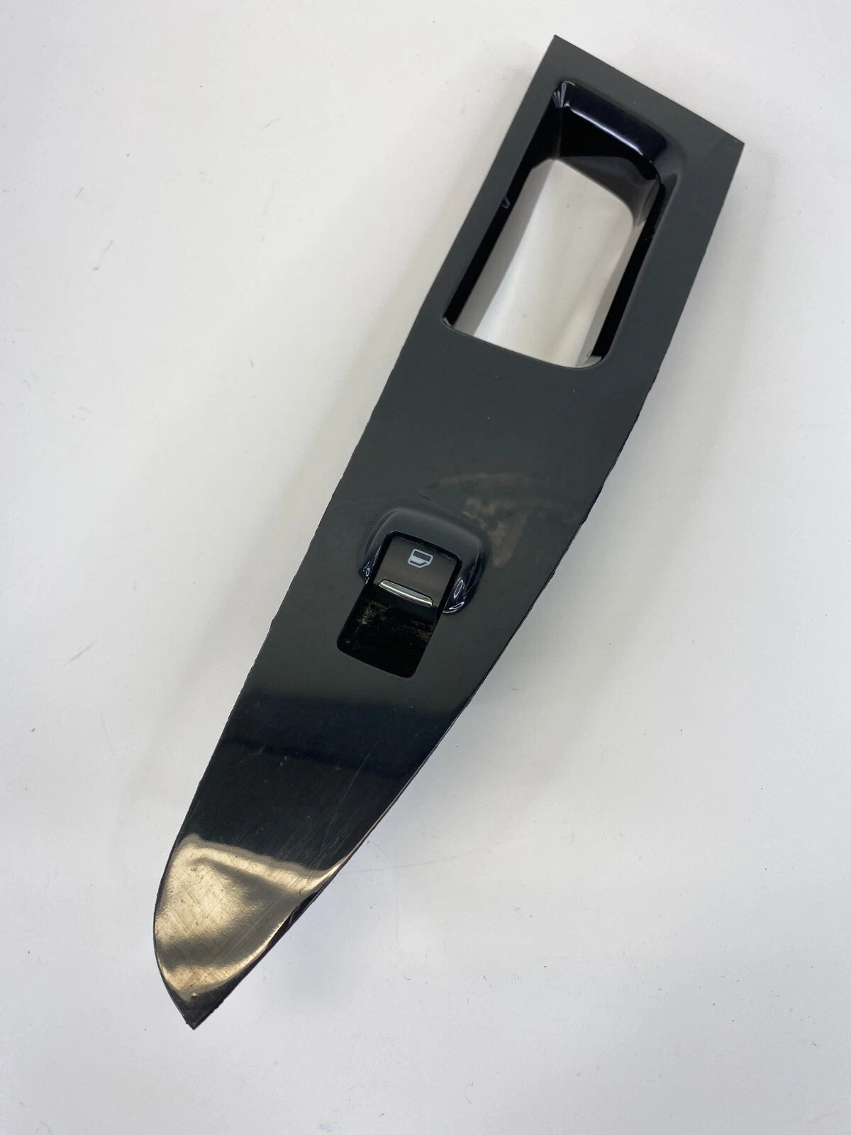 2013-2016 FORD FUSION REAR LEFT DOOR WINDOW SWITCH WITH BEZEL OEM DS7314A568B