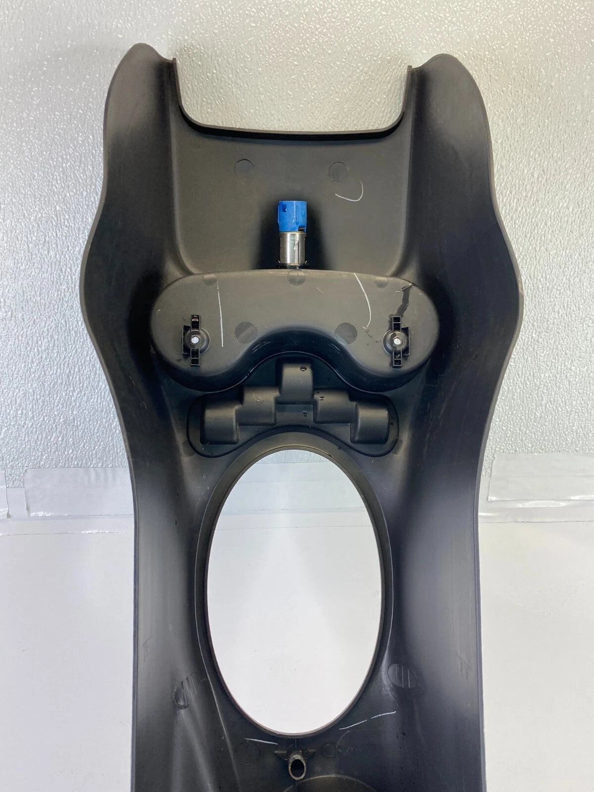 2003-2005 CHRYSLER PT CRUISER FRONT FLOOR CENTER CONSOLE TRIM BEZEL ASSEMBLY OEM