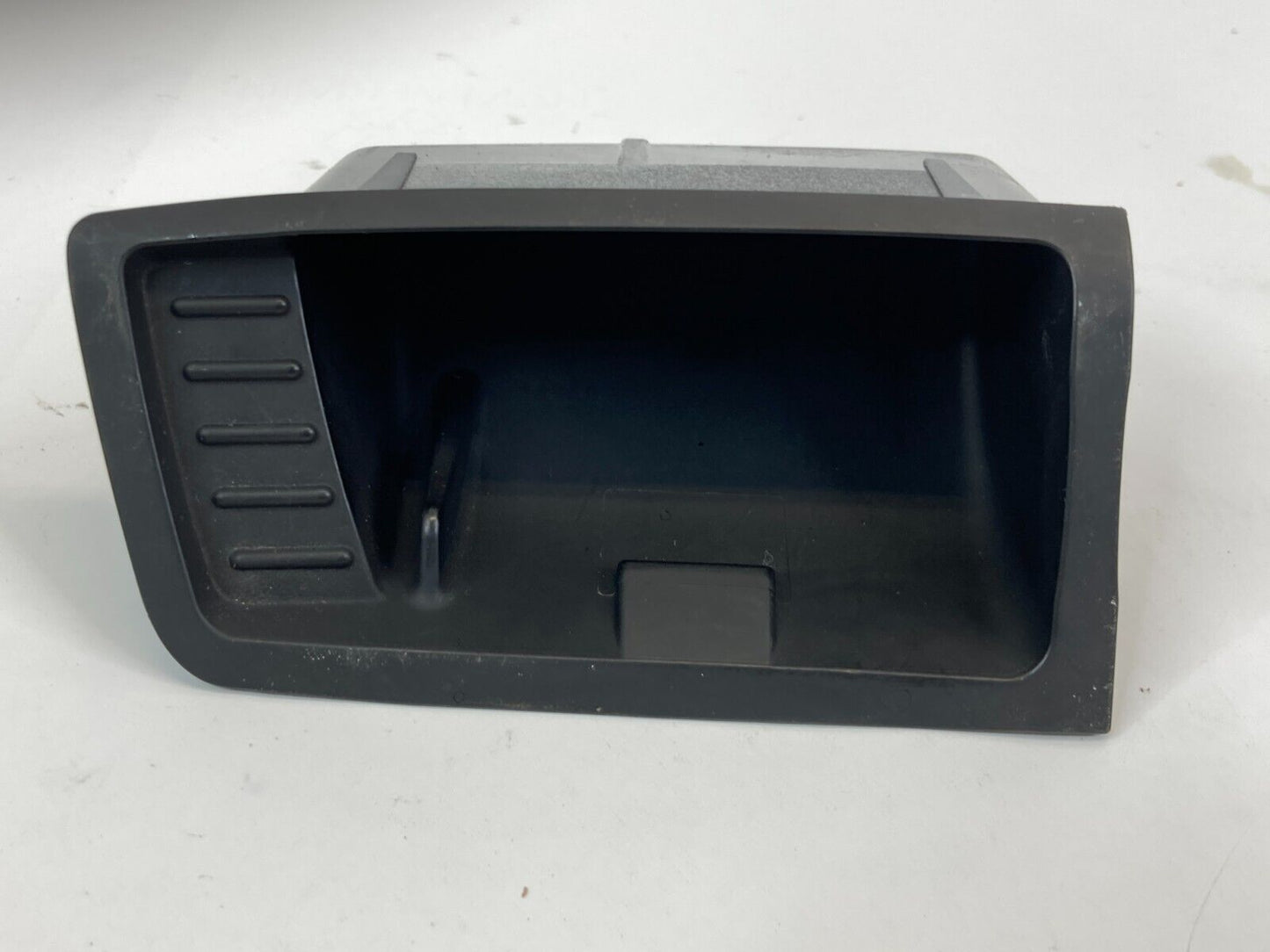 2006 BMW 325i 325xi 330i Front Center Console Storage Ashtray Insert 51167078573