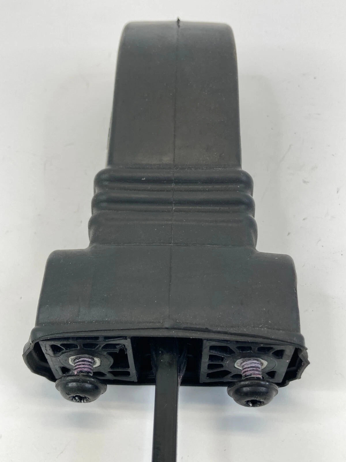 2009-2016 AUDI A4 REAR RIGHT SIDE DOOR CHECK STOP STOPPER DETENT 8K0-839-249-D