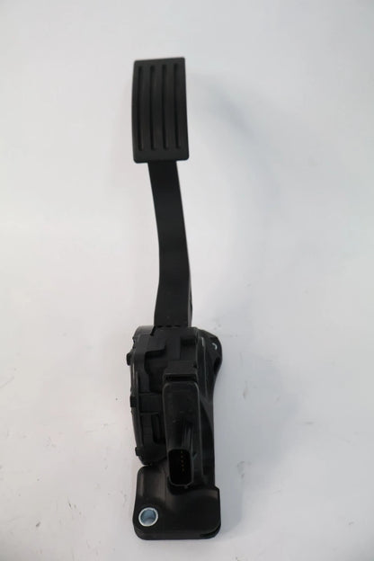 2012-2014 FORD FOCUS ACCELERATOR GAS PEDAL & TRAVEL SENSOR BV61-9F836-AB OEM