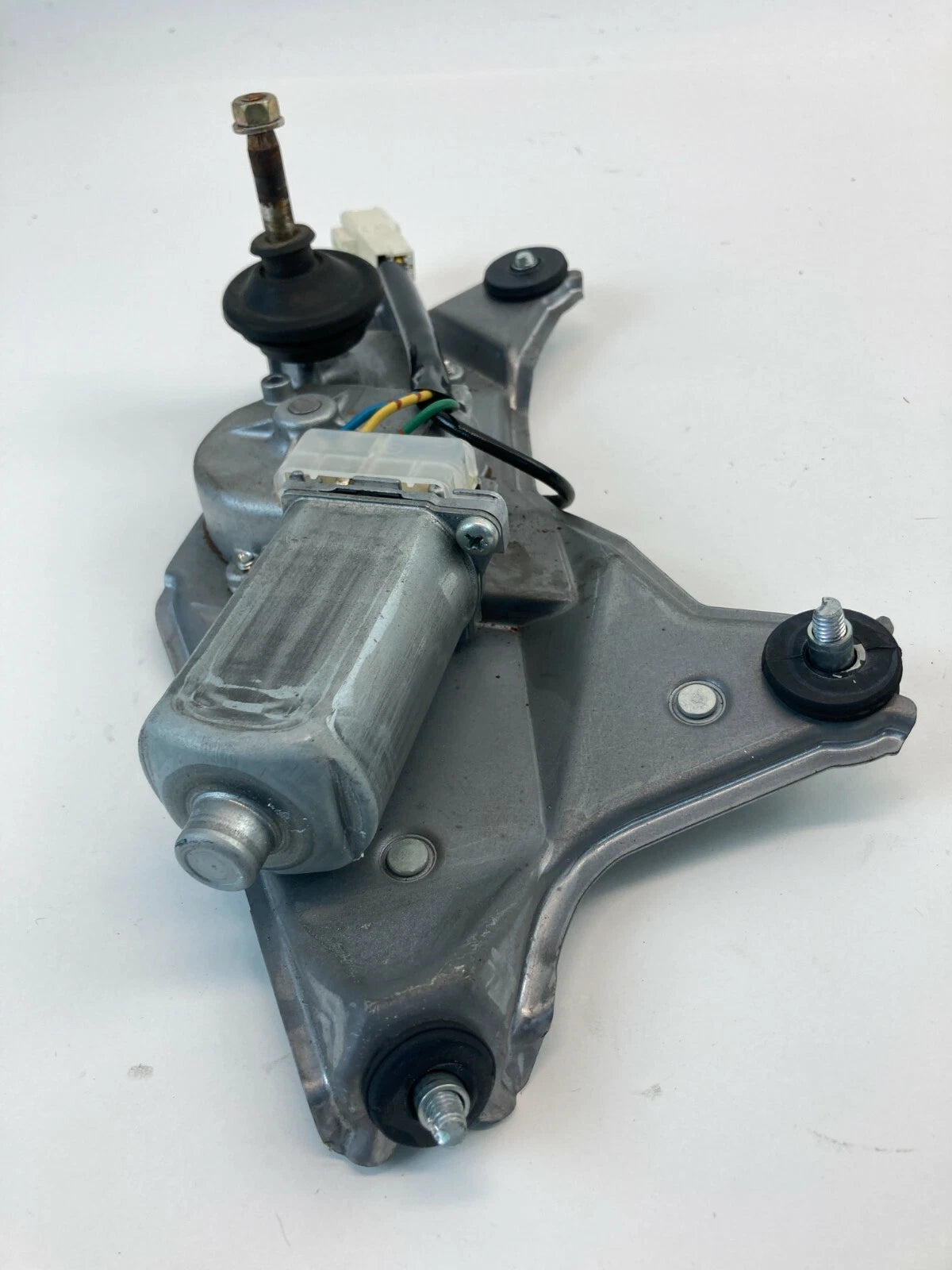 2004-2009 TOYOTA PRIUS REAR GLASS WINDSHIELD WIPER MOTOR ASSEMBLY 8513047010 OEM