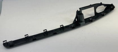 2010-2012 MAZDA CX-7 CX7 FRONT RIGHT SIDE DOOR PULL HANDLE COVER TRIM PANEL OEM