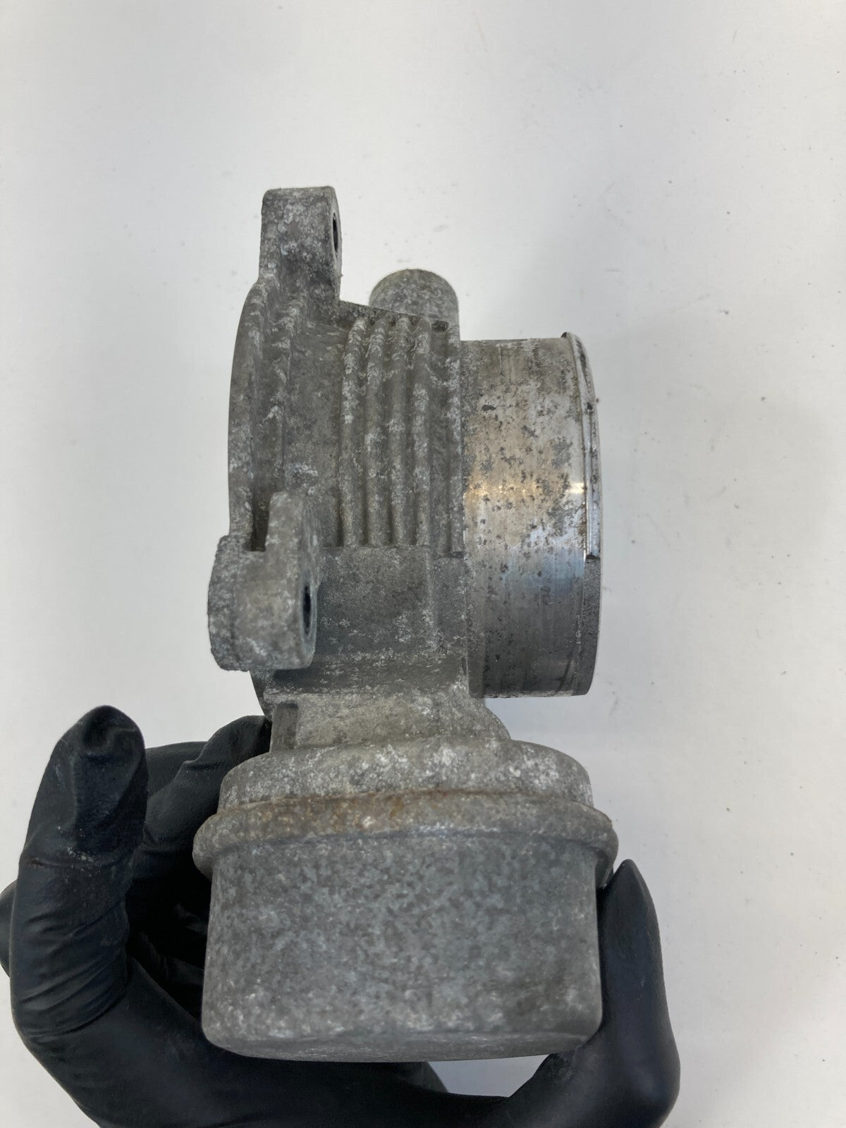 2006 2007 06 07 Pontiac G6 2.4L Throttle Body Throttle Valve Assembly OEM