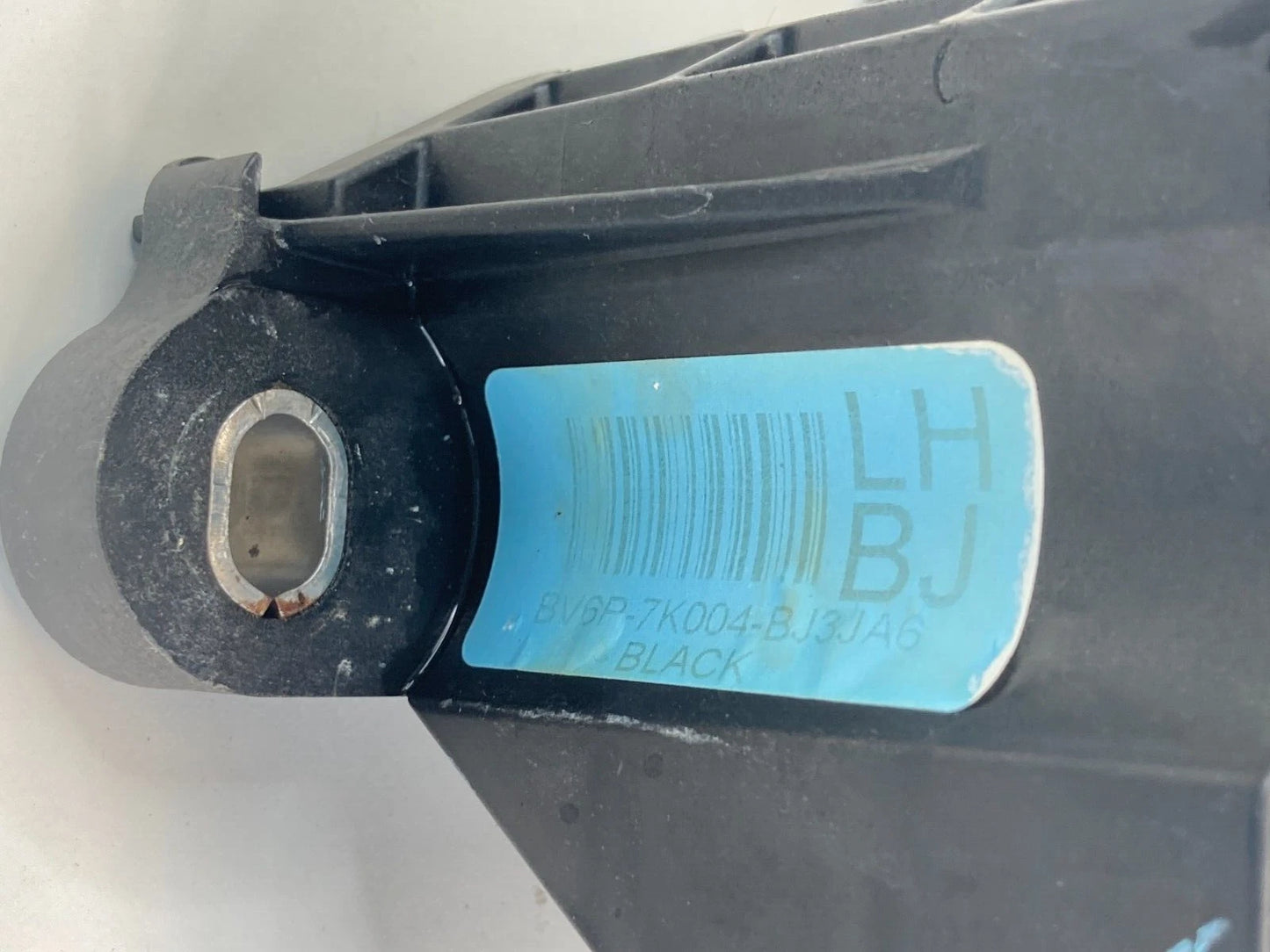 2012-2014 FORD FOCUS AUTOMATIC TRANSMISION GEAR SHIFTER SELECTOR BV6P-7K004-BJ