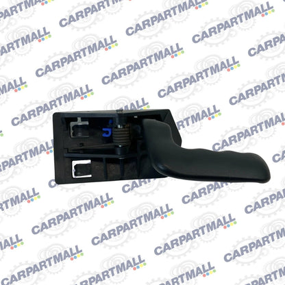 00-06 CHEVY TAHOE FRONT RIGHT PASSENGER SIDE INTERIOR DOOR HANDLE 15057527 OEM