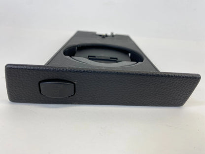 2004-2007 BMW 525I 530I DASH LEFT SIDE CUP HOLDER INSERT ASSY 31432-0200 OEM