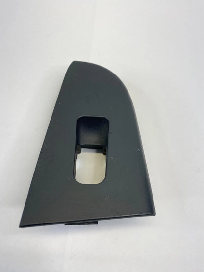 07-10 HYUNDAI ELANTRA SEDAN REAR LEFT DOOR WINDOW SWITCH TRIM BEZEL 93580-2H000
