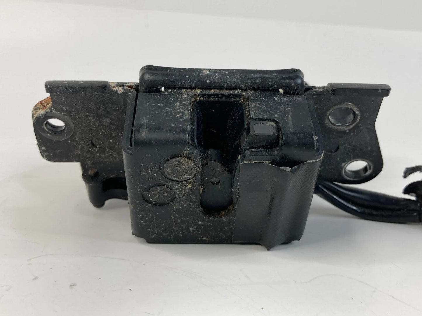 2010 11 12 13 14 2015 TOYOTA PRIUS REAR TRUNK LOCK LATCH ACTUATOR RELEASE OEM