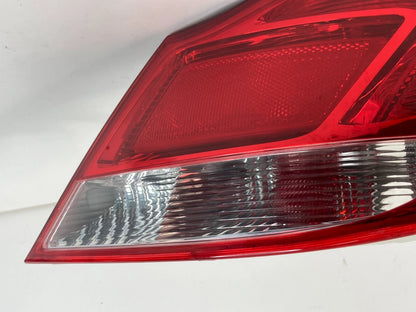 2011 2012 2013 BUICK REGAL RIGHT PASSENGER RH SIDE TAIL LIGHT TAILLIGHT OEM
