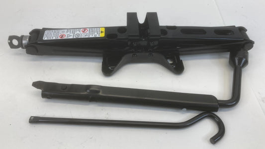 10-17 CHEVROLET EQUINOX SPARE TIRE JACK AND LUG WRENCH TOOL KIT SET 13590429 OEM
