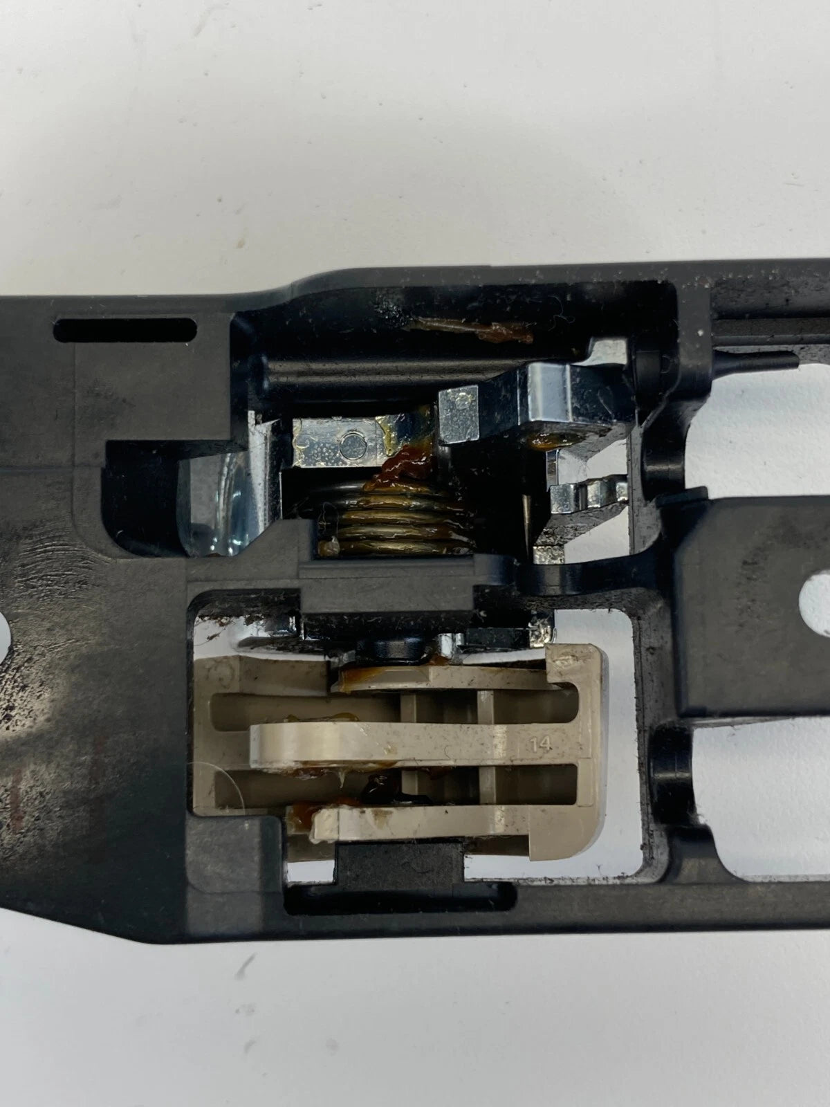 1999-2003 LEXUS RX300 FRONT RIGHT PASSENGER SIDE INTERIOR INNER DOOR HANDLE OEM