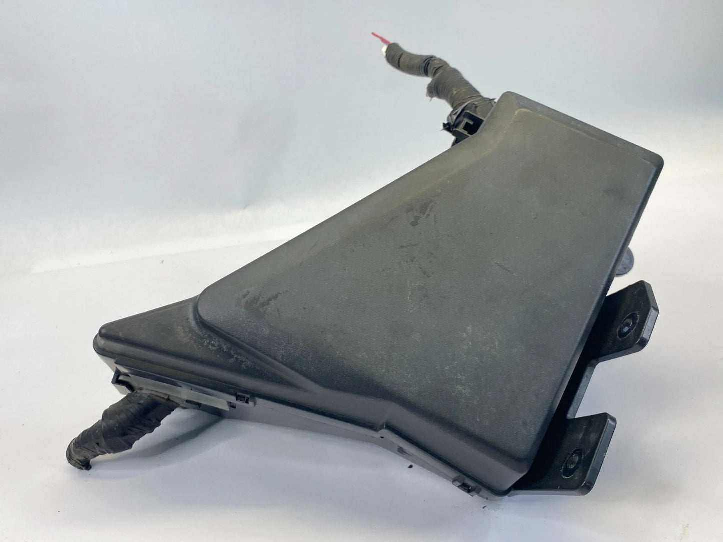 2010 SUBARU OUTBACK 2.5L H4 A/T ENGINE COMPARTMENT FUSE BOX RELAY JUNCTION BLOCK