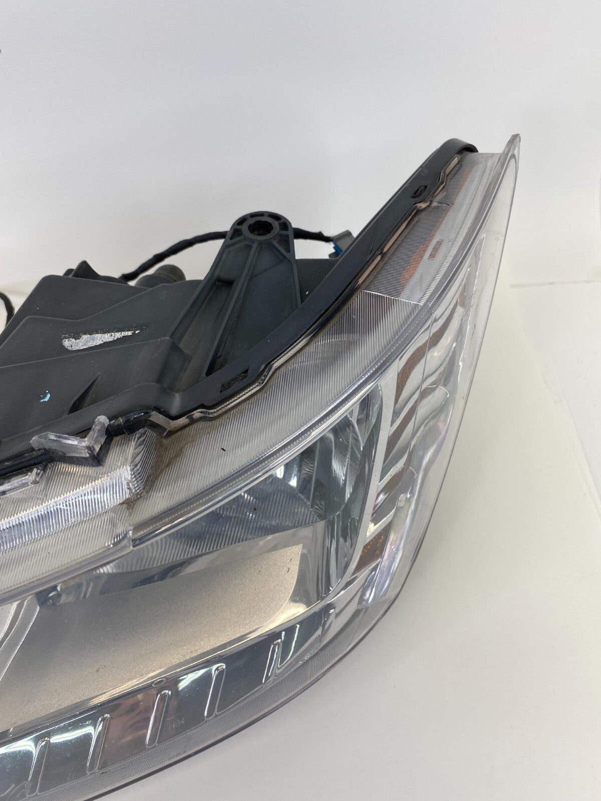 2009-2020 Dodge Journey Front Left Driver Headlight Headlamp OEM