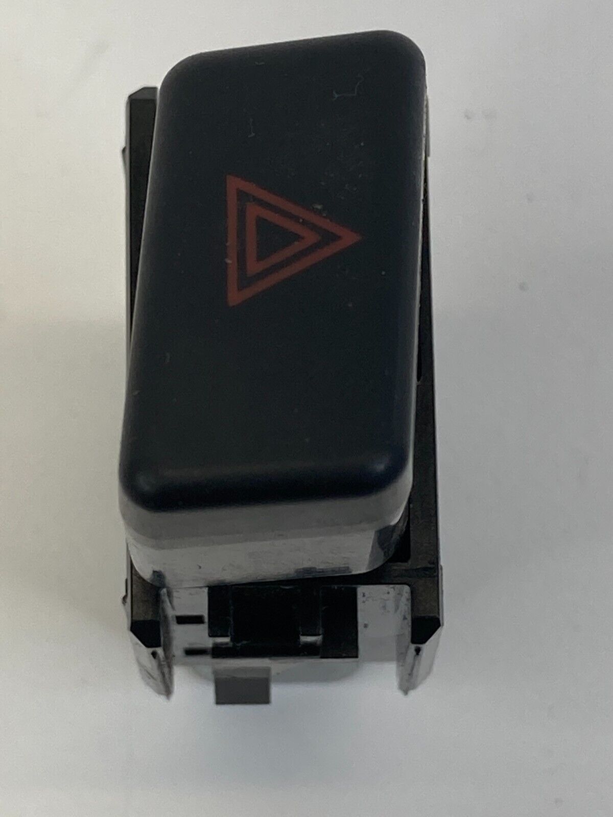 99 00 01 02 03 Lexus RX300 Hazard Warning Light Control Switch 157962 OEM