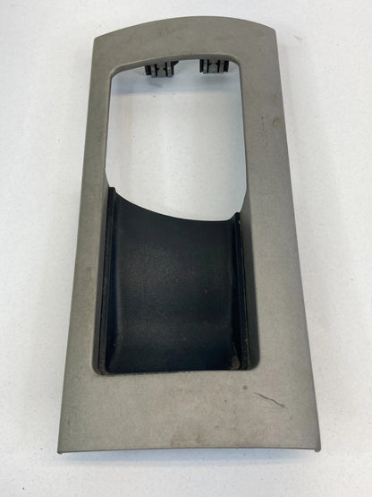2003-2006 LINCOLN NAVIGATOR REAR RIGHT SIDE INNER DOOR HANDLE BEZEL TRIM COVER