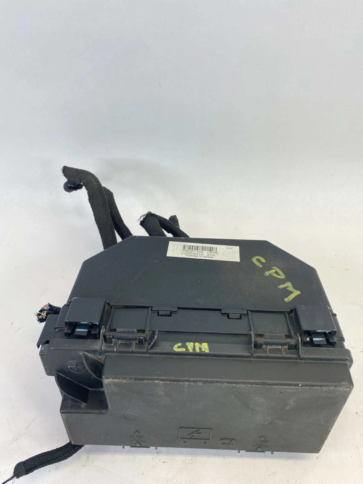 2010 DODGE JOURNEY 3.5L V6 TIPM TOTALLY INTEGRATED FUSE RELAY BOX OEM 04692305AF