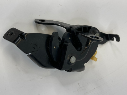 00 01 02 03 04 Chevrolet Tahoe Rear Left Barn Door Top Lock Latch OEM