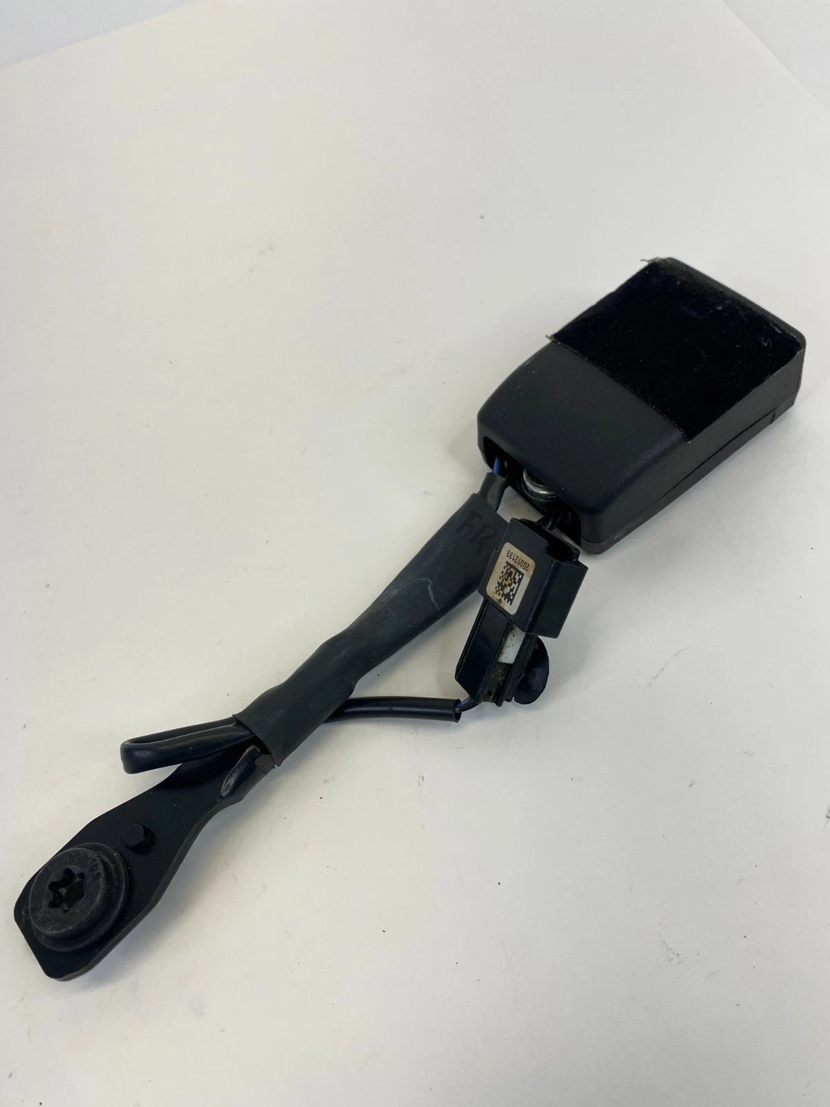 2010-2013 Buick LaCrosse Front Right Passenger Seat Belt Buckle 20912133 OEM