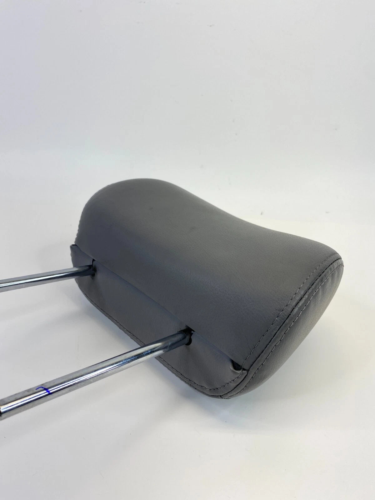 2005 2006 HYUNDAI ELANTRA FRONT LEFT DRIVER SEAT HEADREST HEAD REST FR LH OEM