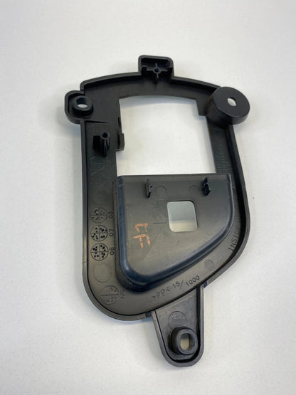 2007-2013 MITSUBISHI OUTLANDER FRONT LEFT INTERIOR DOOR HANDLE BEZEL SPC011649 O