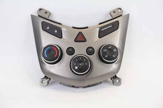 2012 CHEVROLET SONIC AC HEATER TEMP CLIMATE CONTROL SWITCH PANEL 95189629