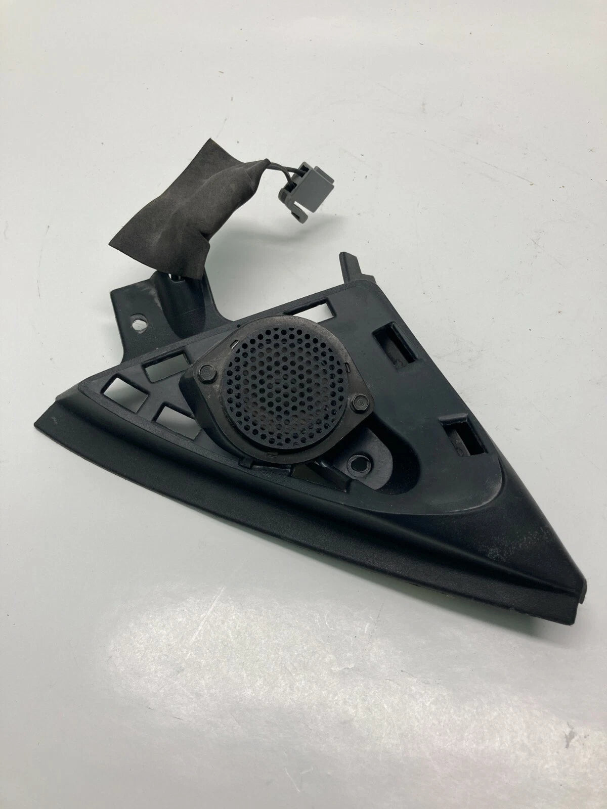 1998 1999 FORD TAURUS LEFT DRIVER SIDE DOOR SPEAKER COVER TRIM F6DF-18808-AB OEM