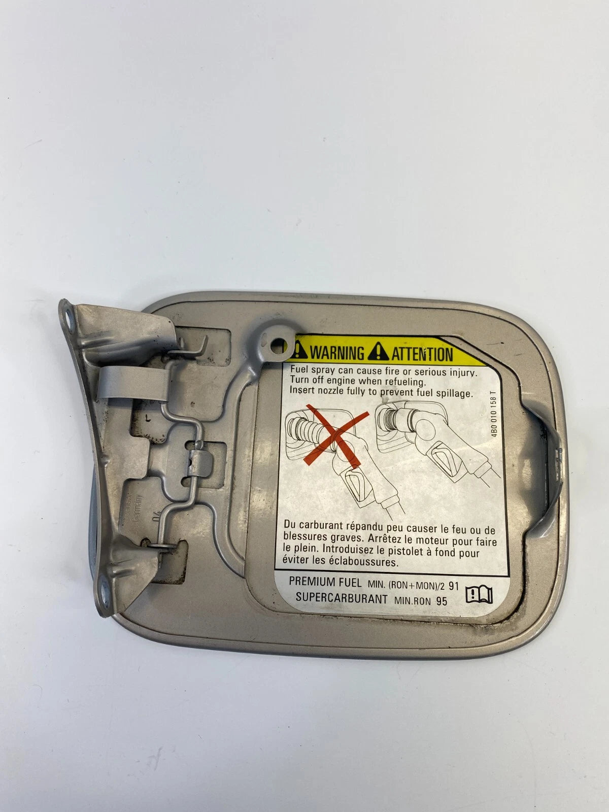 1998-2004 A6 QUATTRO WAGON FUEL FILLER GAS DOOR LID COVER 4B0-010-158 OEM
