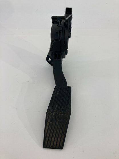 11-15 Cruze 12-17 Verano Accelerator Gas Pedal w/ Position Sensor 13252702 OEM