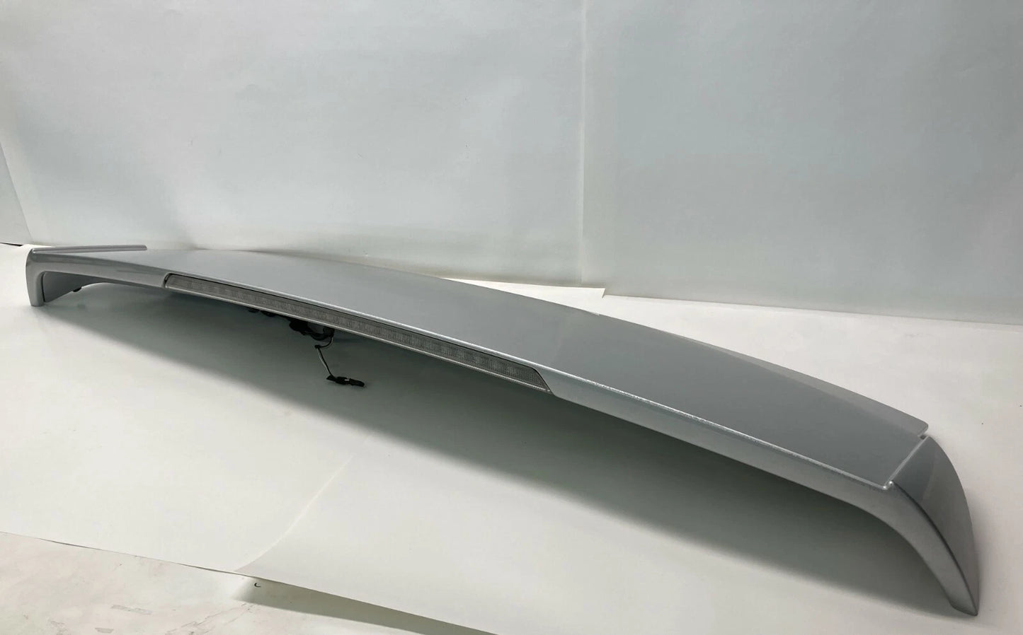 2004-2010 BMW X3 TRUNK LID SPOILER W/THIRD 3RD BRAKE LIGHT 5171340038404 OEM