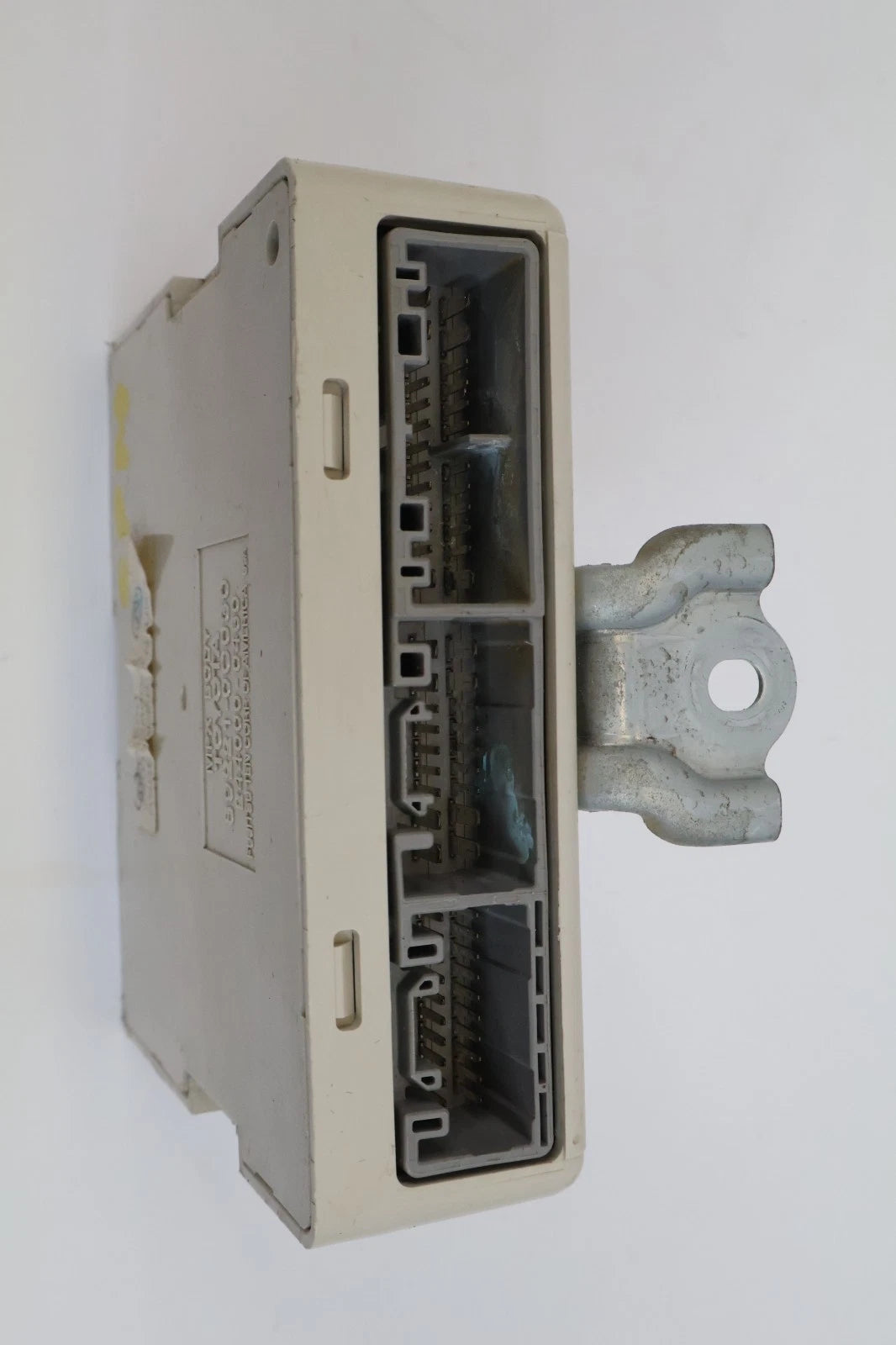 2004-2006 TOYOTA TUNDRA CREW BODY CONTROL MODULE BCM MULTIPLEX 89221-0C030 OEM
