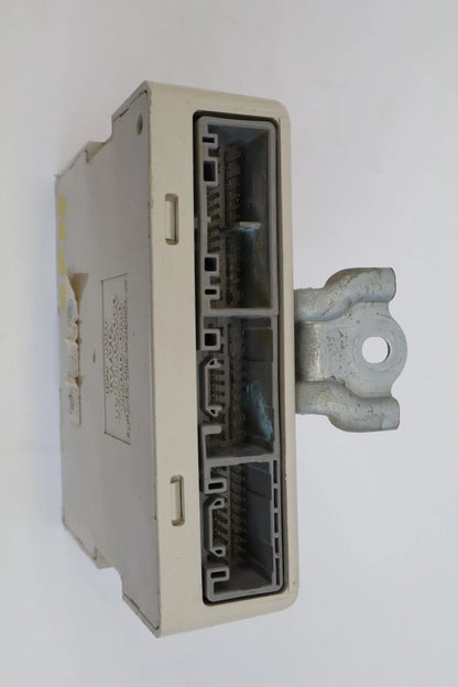 2004-2006 TOYOTA TUNDRA CREW BODY CONTROL MODULE BCM MULTIPLEX 89221-0C030 OEM
