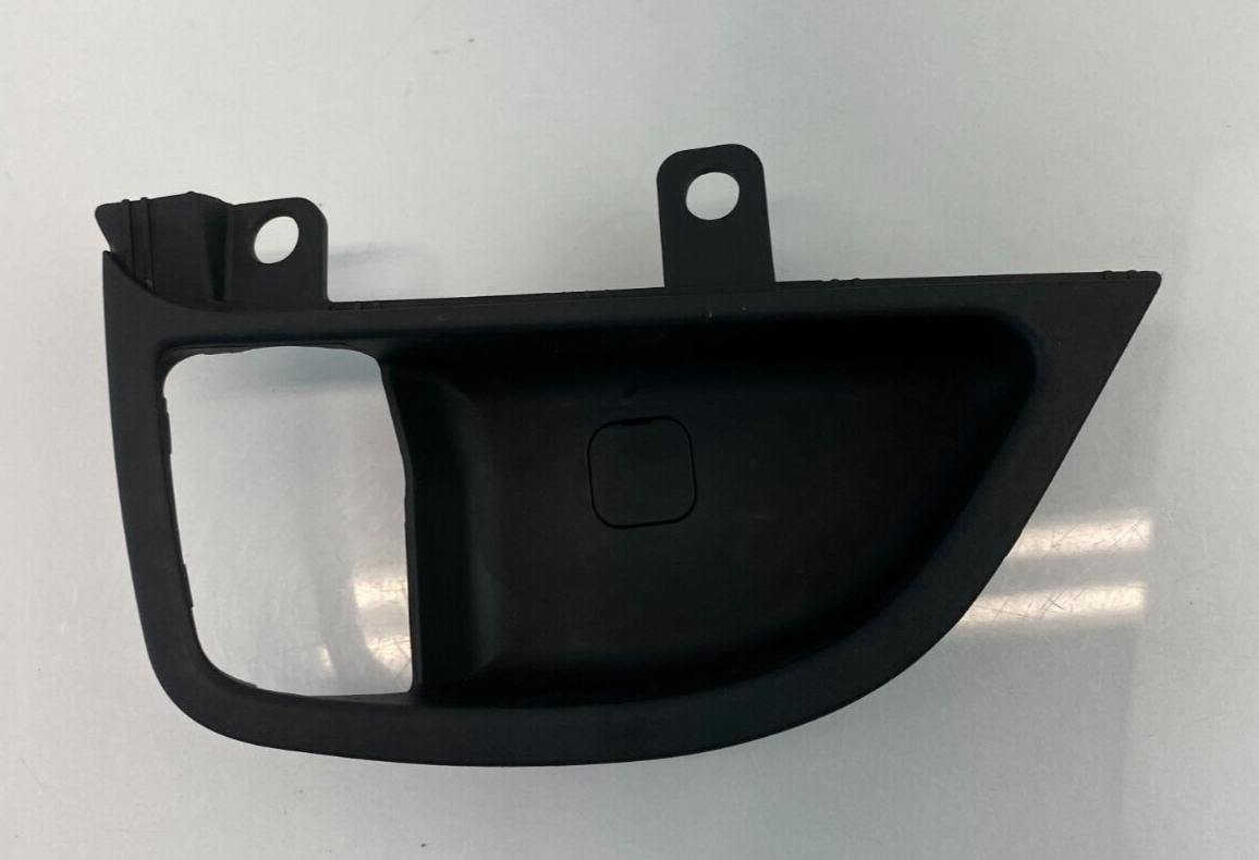 2011-2016 Hyundai Elantra Rear Left Interior Door Handle Bezel Cover 82611-MD100