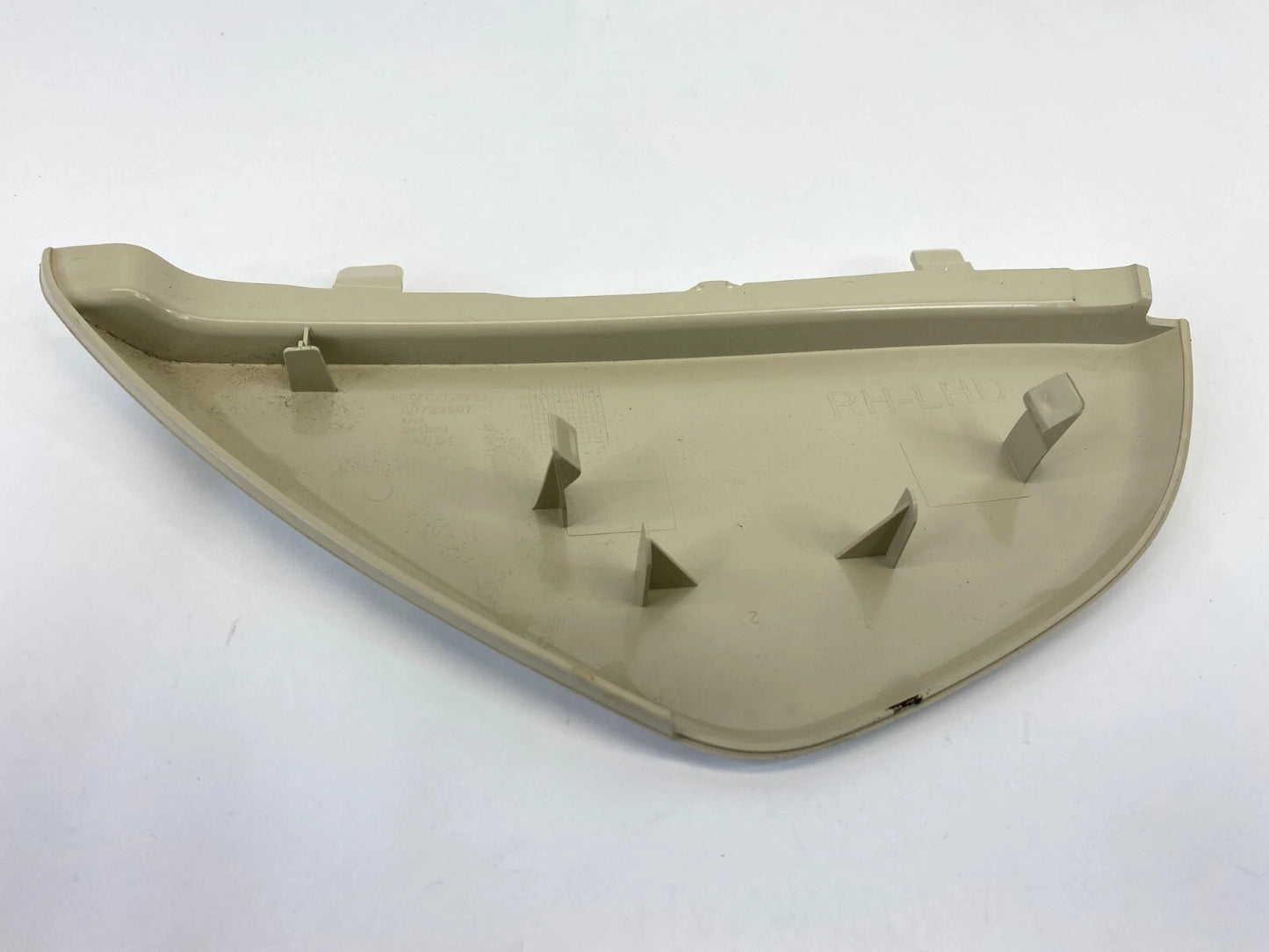 2008-2016 VOLVO XC70 DASH RIGHT PASSENGER SIDE END CAP COVER TRIM 30722267 OEM