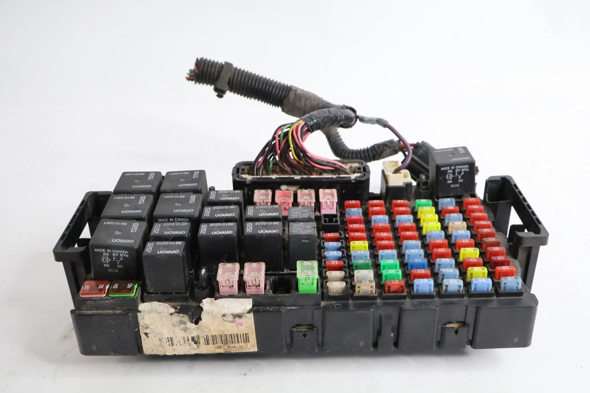 2006 2007 HUMMER H3 ENGINE FUSE RELAY BOX JUNCTION BLOCK OEM FACTORY