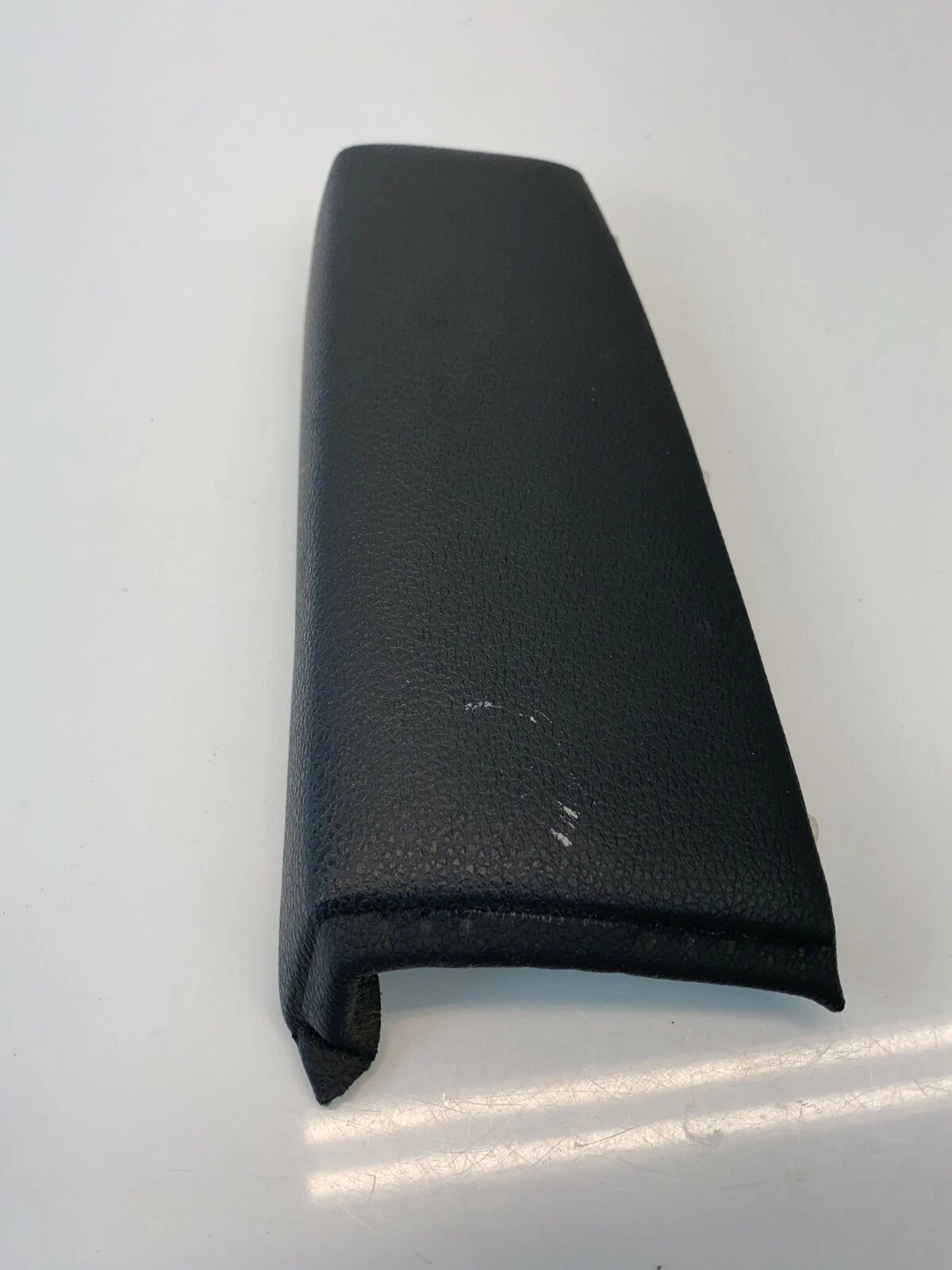 2015 2016 CHEVROLET CRUZE FRONT LEFT DRIVER SIDE INNER DOOR PANEL ARMREST COVER