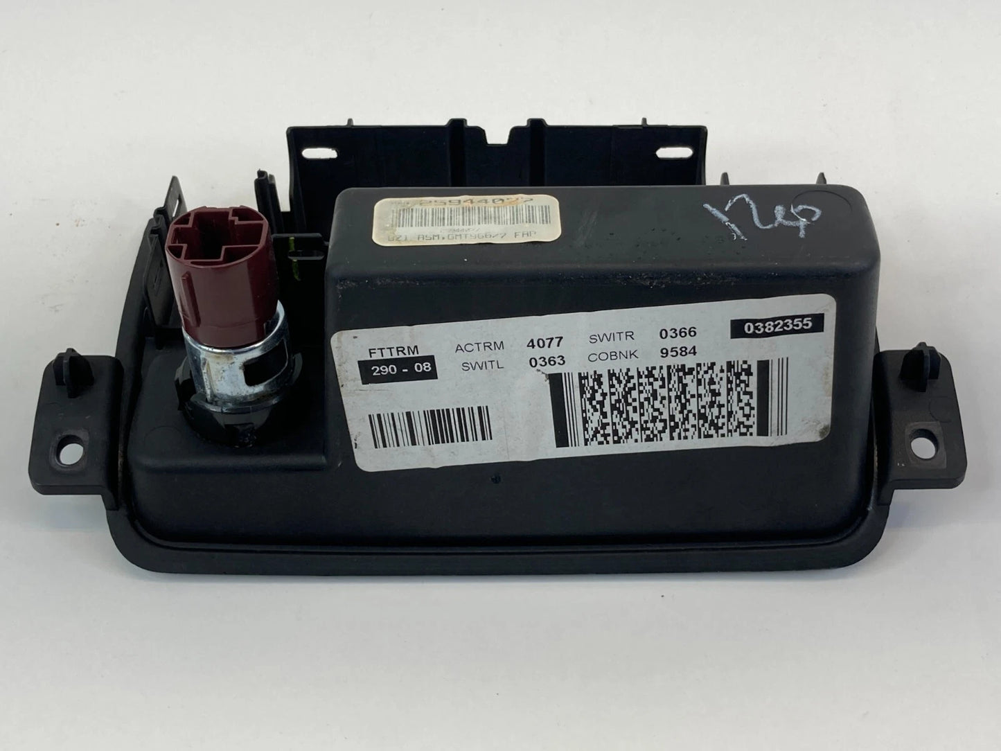 2008-2012 BUICK ENCLAVE CENTER CONSOLE STORAGE TRAY COMPARTMENT POWER OUTLET OEM