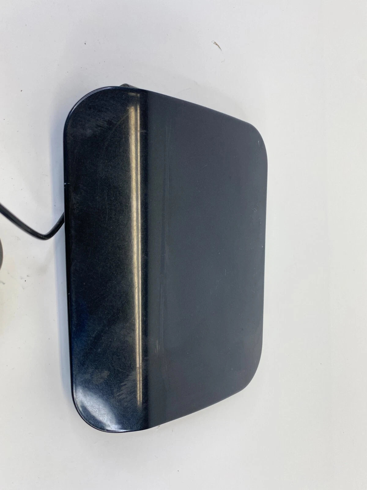 2005-2008 DODGE MAGNUM REAR LH FUEL FILLER GAS TANK DOOR LID COVERS WITH CAP OEM