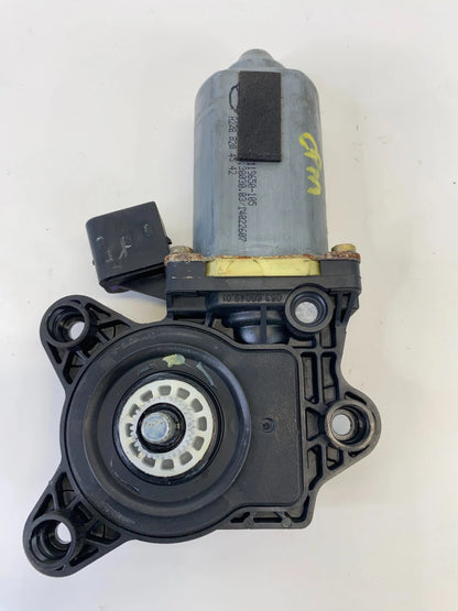 2000-2006 MERCEDES S430 W220 FRONT LEFT SIDE POWER WINDOW MOTOR 2208204542 OEM