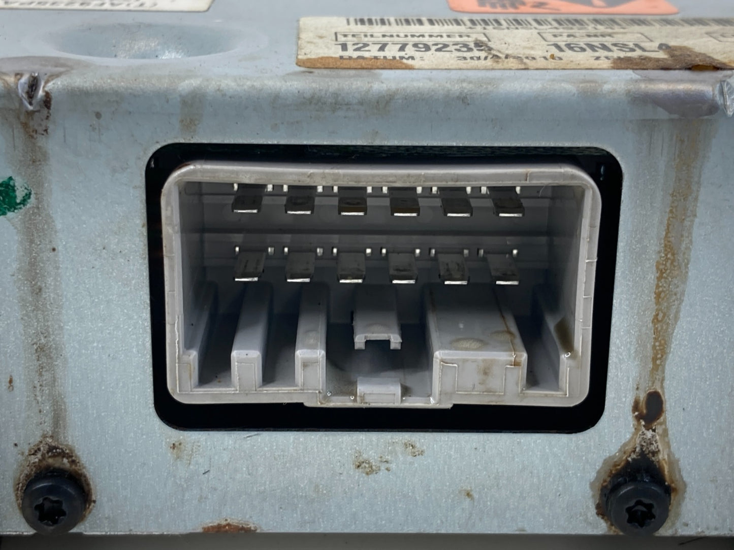 2011 Buick Regal 2.4L L4 A/T AC/DC Power Inverter Control Module 12779235 OEM