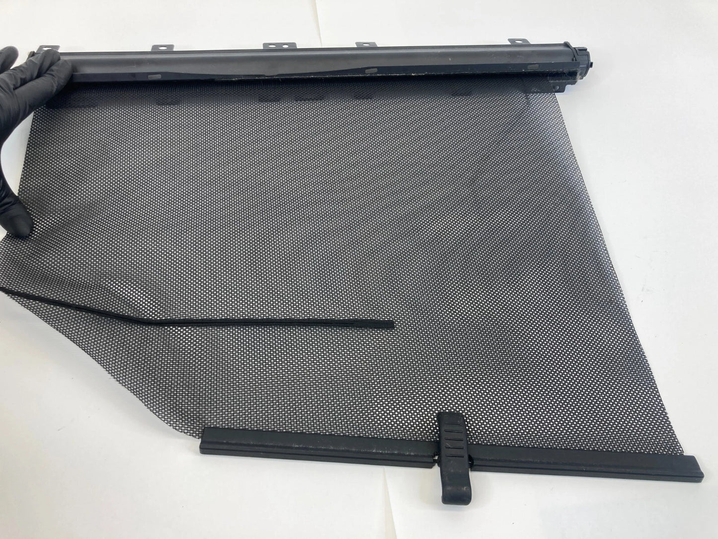 11-17 HONDA ODYSSEY REAR RIGHT QUARTER PANEL DOOR WINDOW SUN SHADE ASSEMBLY OEM