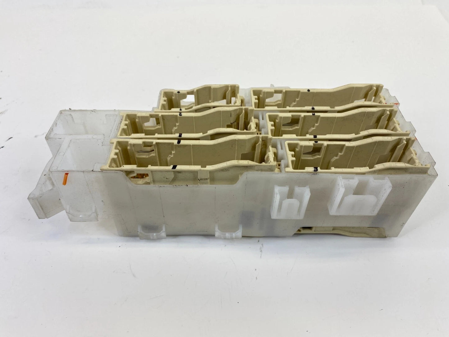 2004 2005 2006 TOYOTA SIENNA INNER FUSE BOX PANEL JUNCTION CONNECTION BLOCK OEM