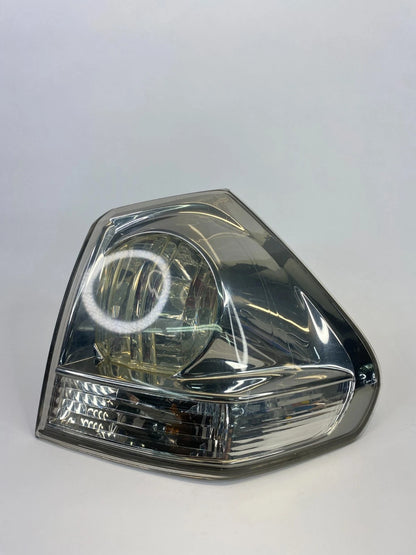 2007-2009 LEXUS RX350 RIGHT PASSENGER SIDE OUTER QUARTER PANEL TAIL LIGHT OEM