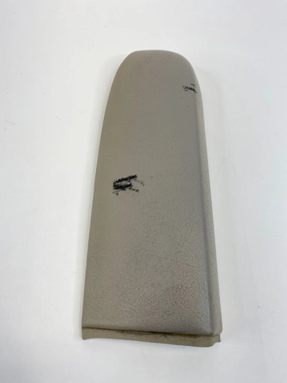 2005 2006 05 06 KIA SORENTO FRONT RIGHT SIDE DOOR PANEL ARMREST ARM REST OEM