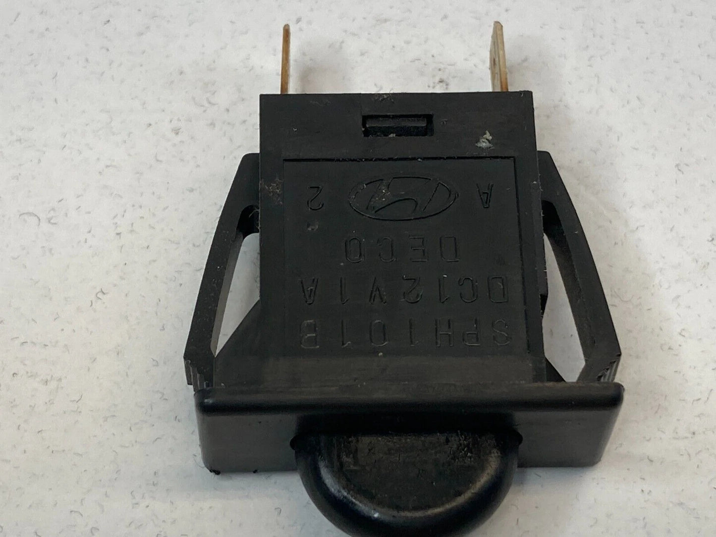 2010 KIA SEDONA GLOVE BOX LIGHT LAMP CONTROL SWITCH 93510-21000 OEM