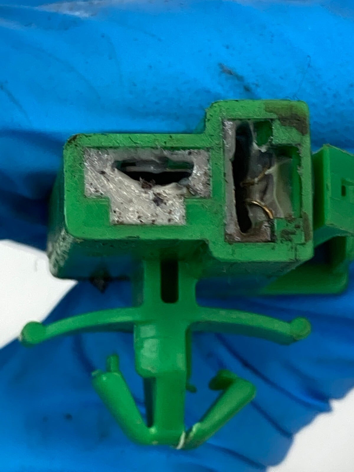 03-08 Subaru Forester Front Right Passenger Door Wire Wiring Harness 81821SA210