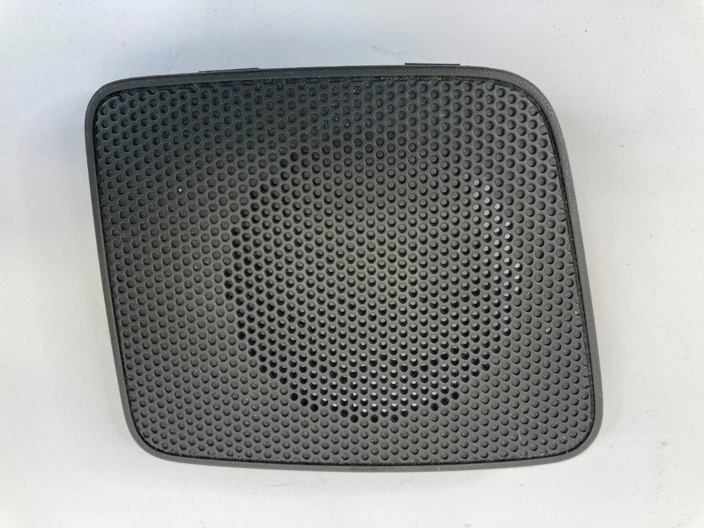2005-2015 NISSAN XTERRA DASH LEFT SPEAKER GRILL COVER BEZEL TRIM 28177-EA000 OEM