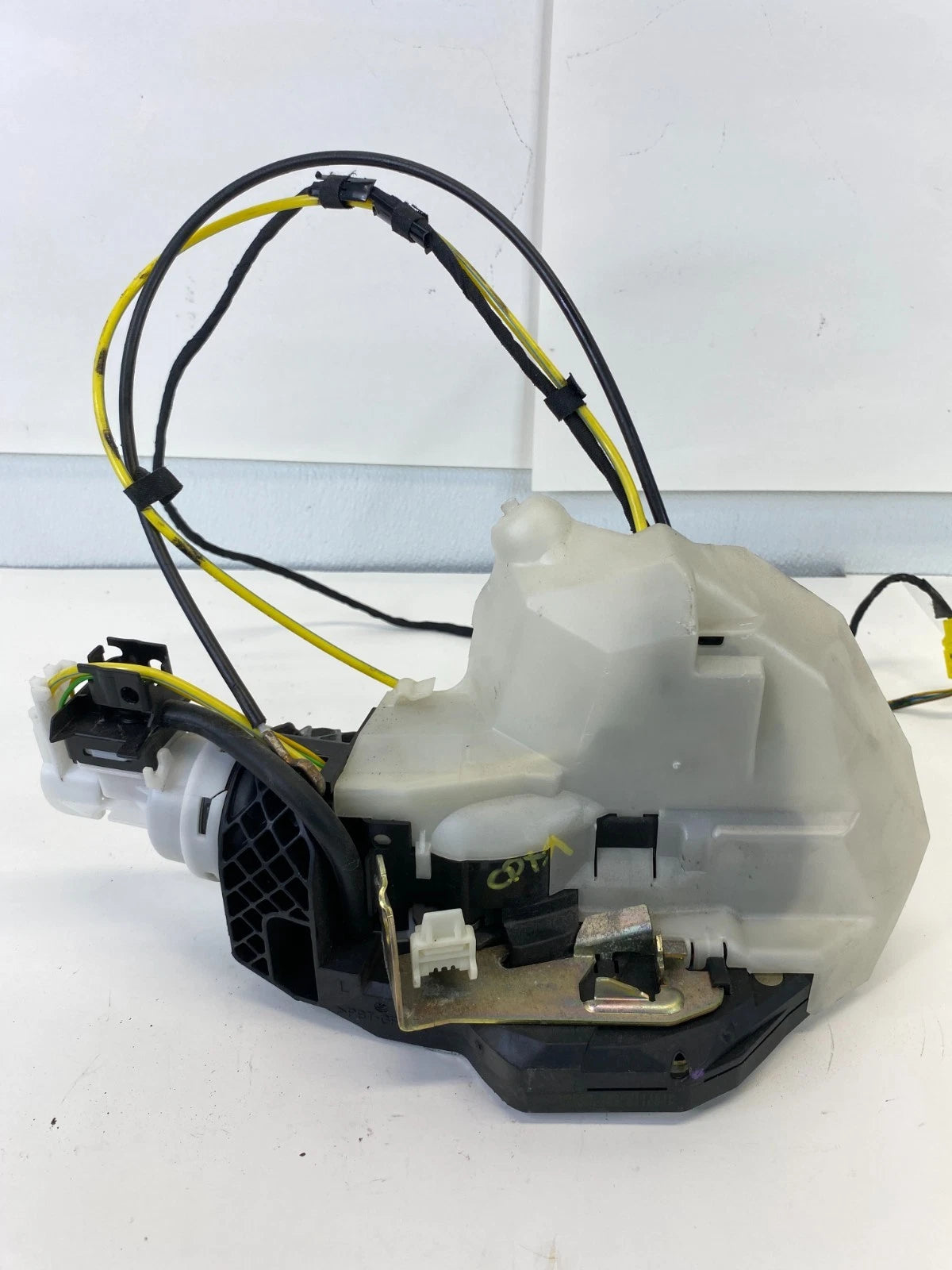 2000-2006 MERCEDES S-CLASS S430 REAR LEFT DOOR LATCH ACTUATOR OEM 2207306735