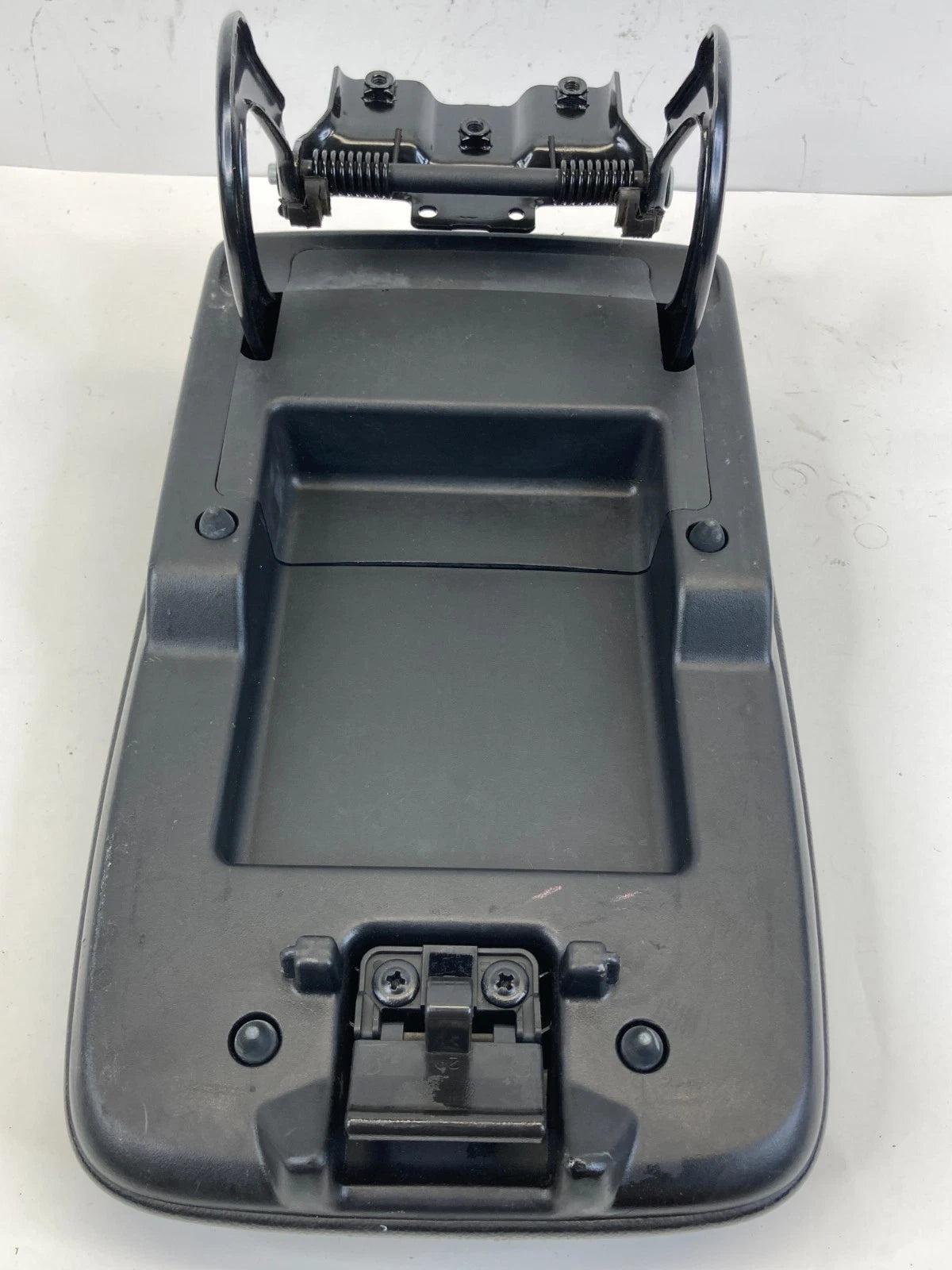 2012-2015 CHEVROLET CAPTIVA SPORT CENTER CONSOLE LEATHER ARMREST LID BLACK OEM