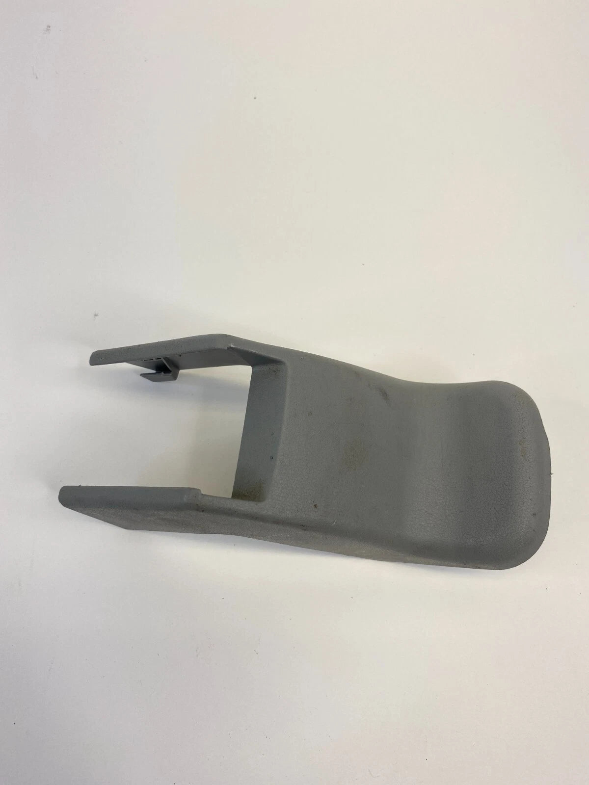 2006-2008 TOYOTA RAV4 FRONT LEFT SEAT TRACK END INNER COVER UNIT OEM 72128-42020